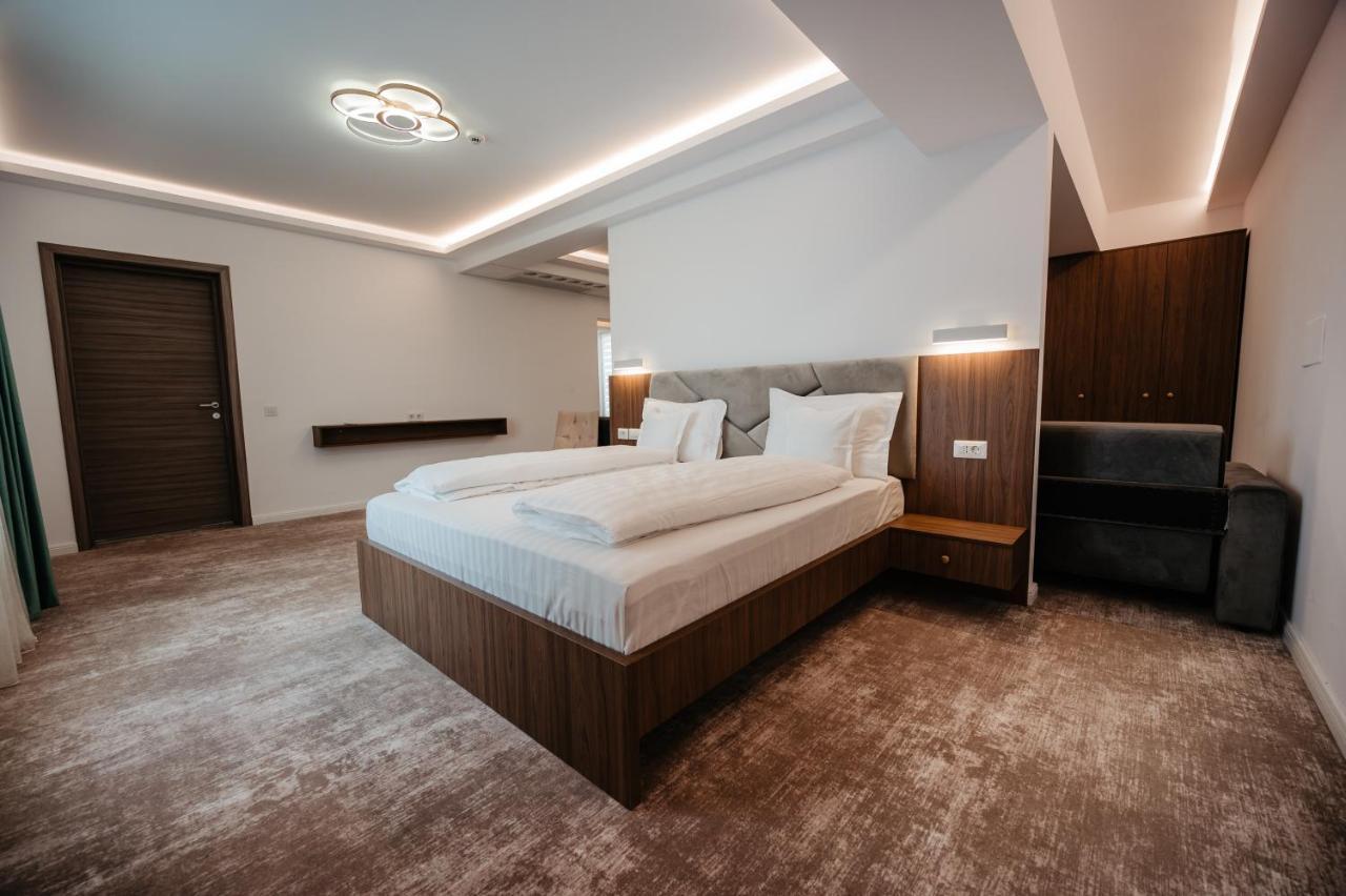 Scheia Hotel Ariata מראה חיצוני תמונה