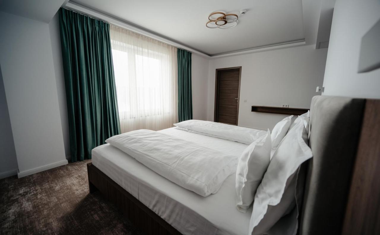Scheia Hotel Ariata מראה חיצוני תמונה